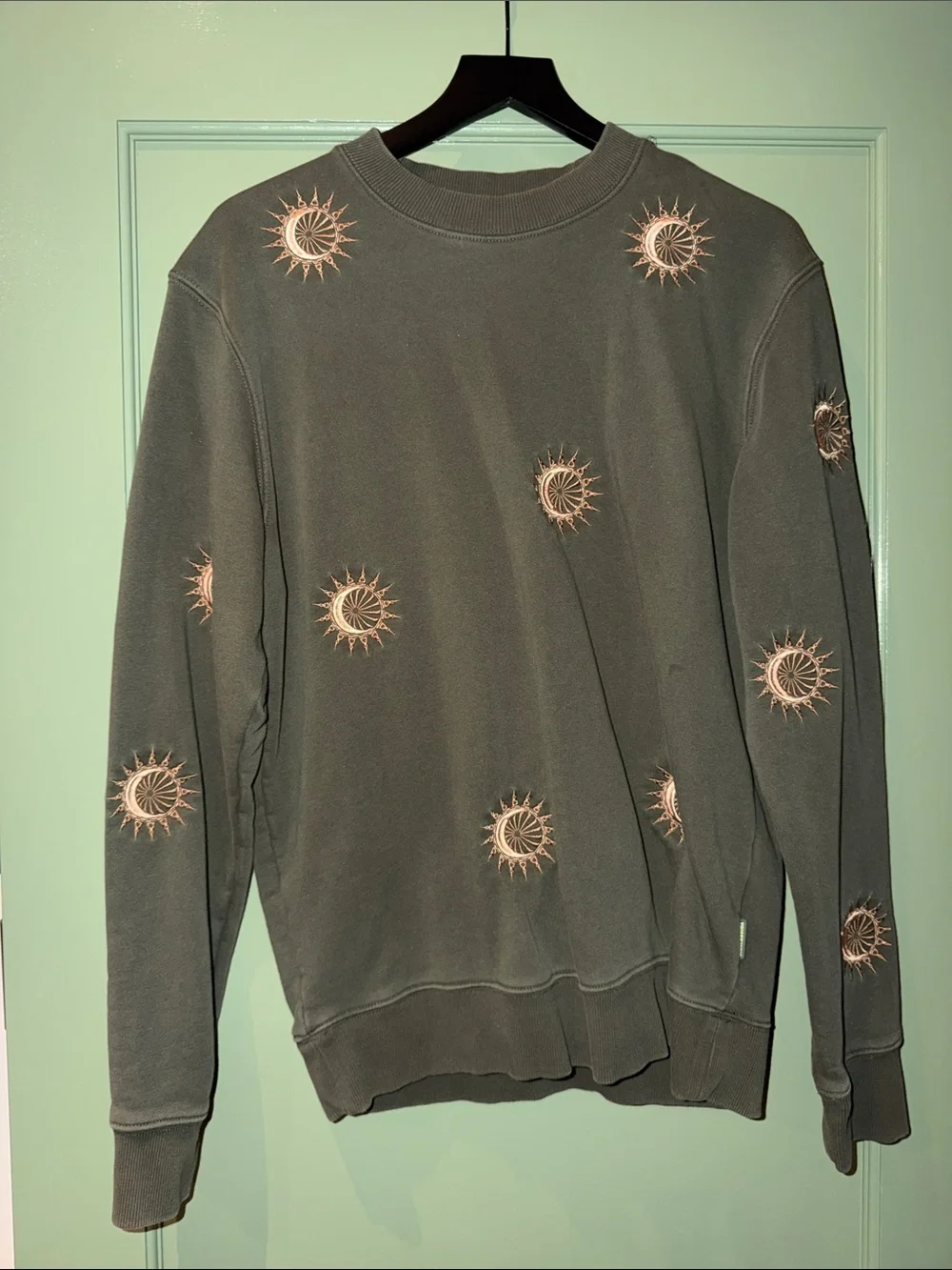 Scotch & Soda Olive Crewneck Sweater with Tan Sun Embroidery